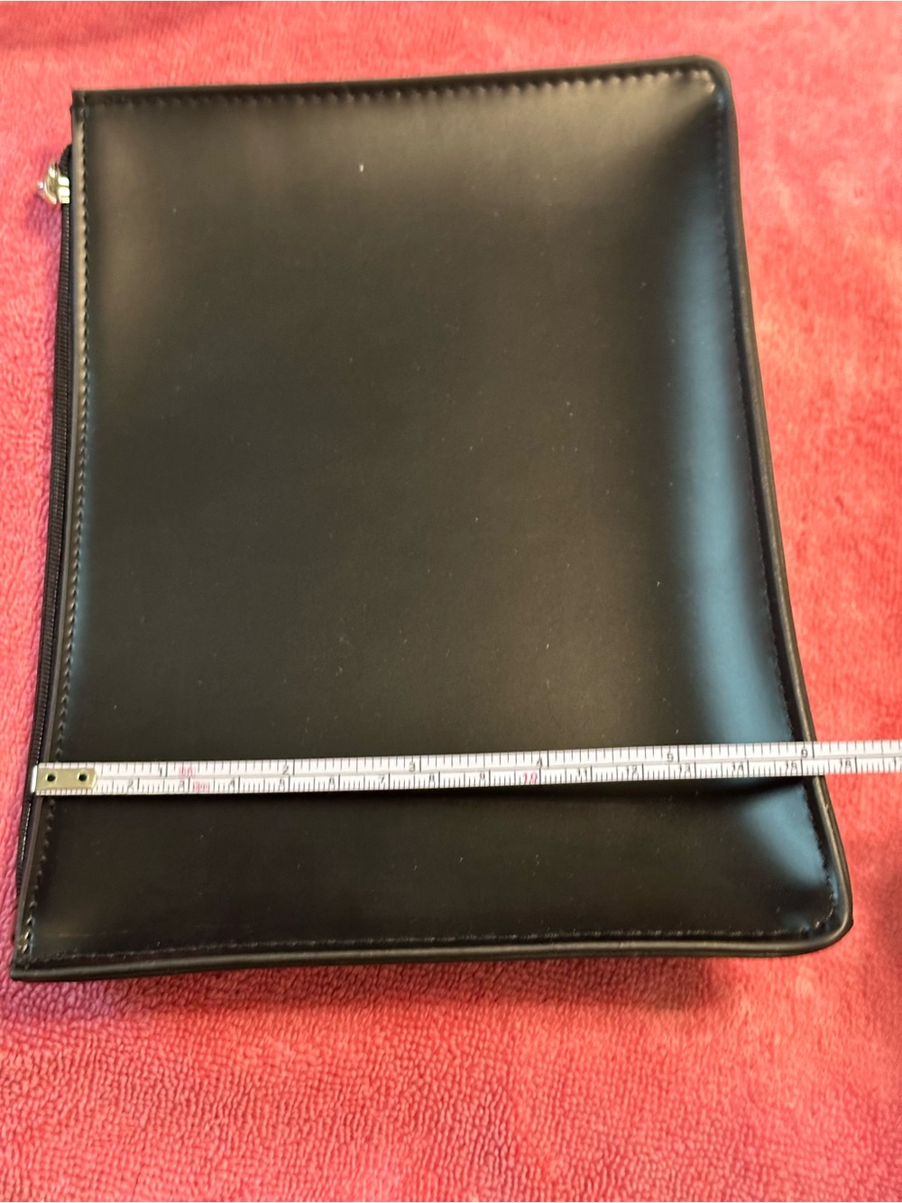 Givenchy Parfums Pouch - Picture 12 of 12